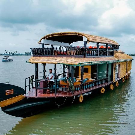 Hotel Why Not Houseboat Alappuzha Exterior foto