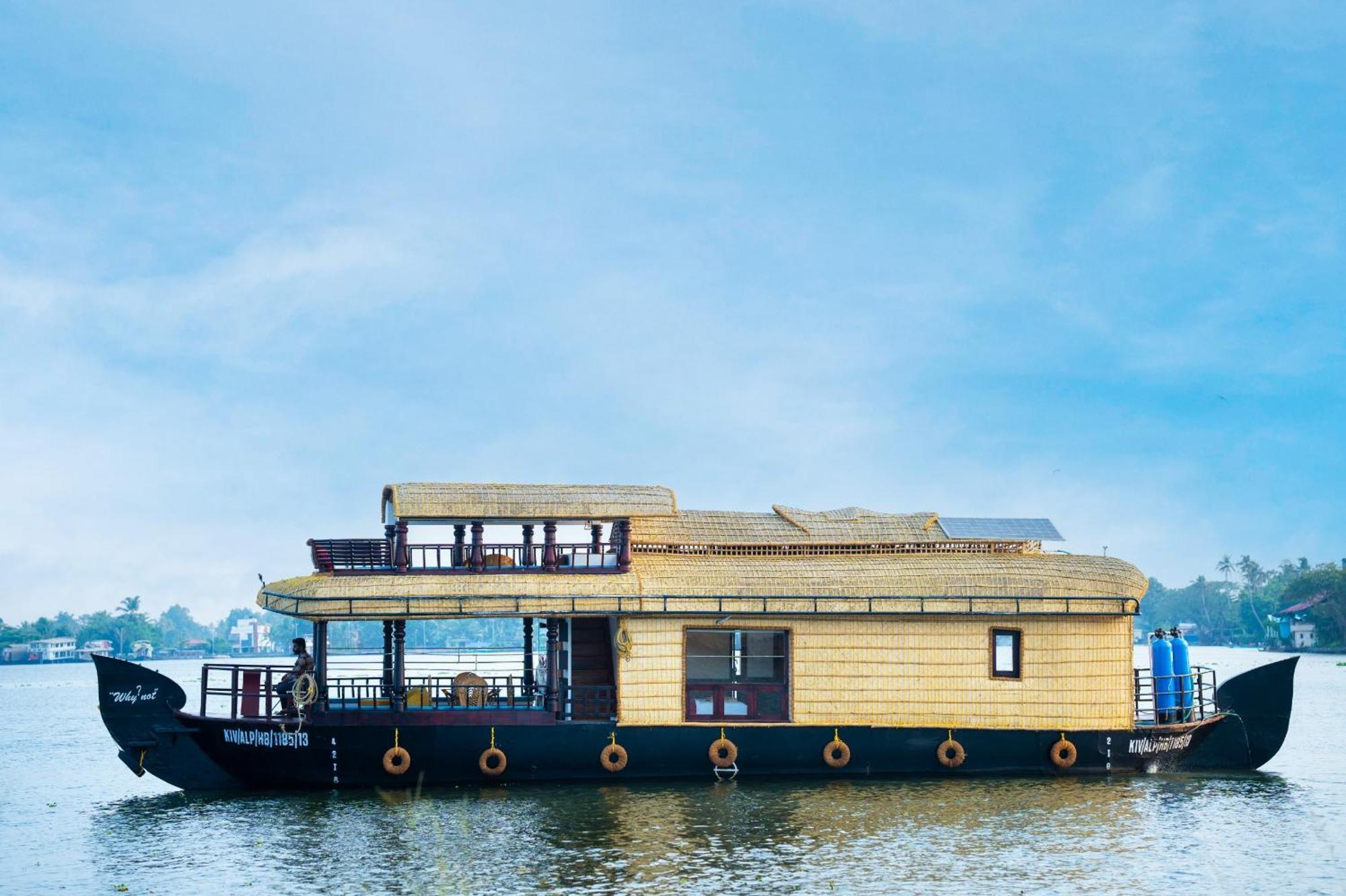 Hotel Why Not Houseboat Alappuzha Exterior foto